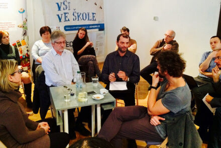 22187399275_ecbb3f026c_z