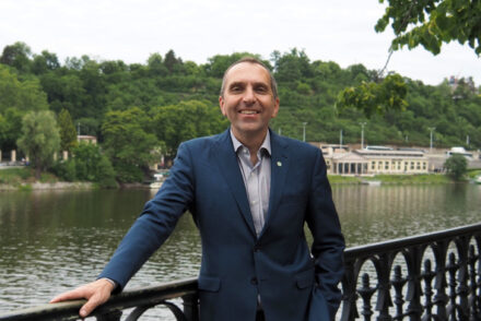 Miroslav_Hrebecky_EDUin_polocelek